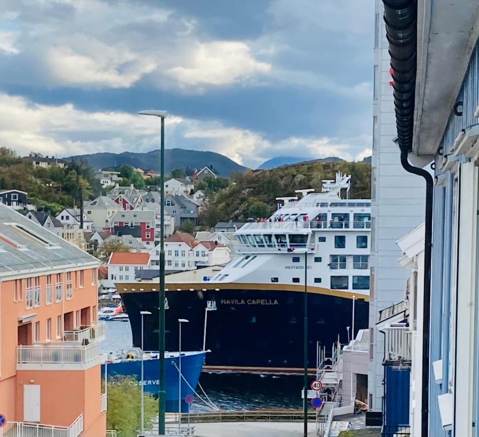 Apartments At The Sentrum Kristiansund Zewnętrze zdjęcie